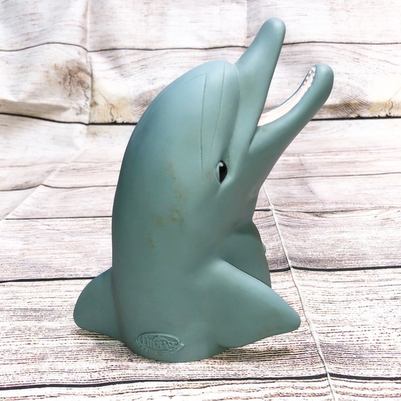 Vintage FLIPPER The DOLPHIN Movie Squirting Rubber Hand Puppet Pizza Hut 1996 - Picture 3 of 9